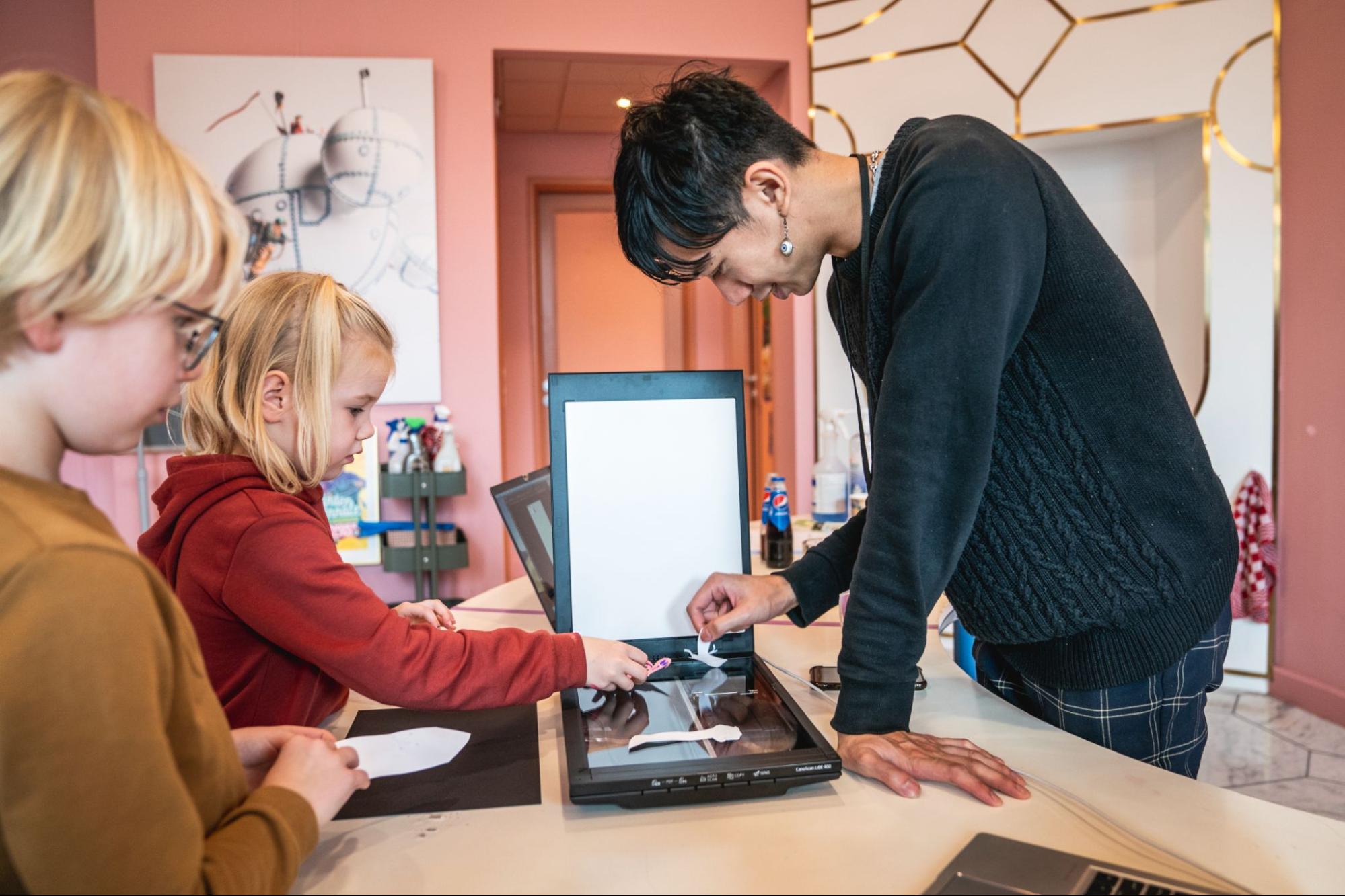 Digital Landscape - children exploring the digital landscape workshop